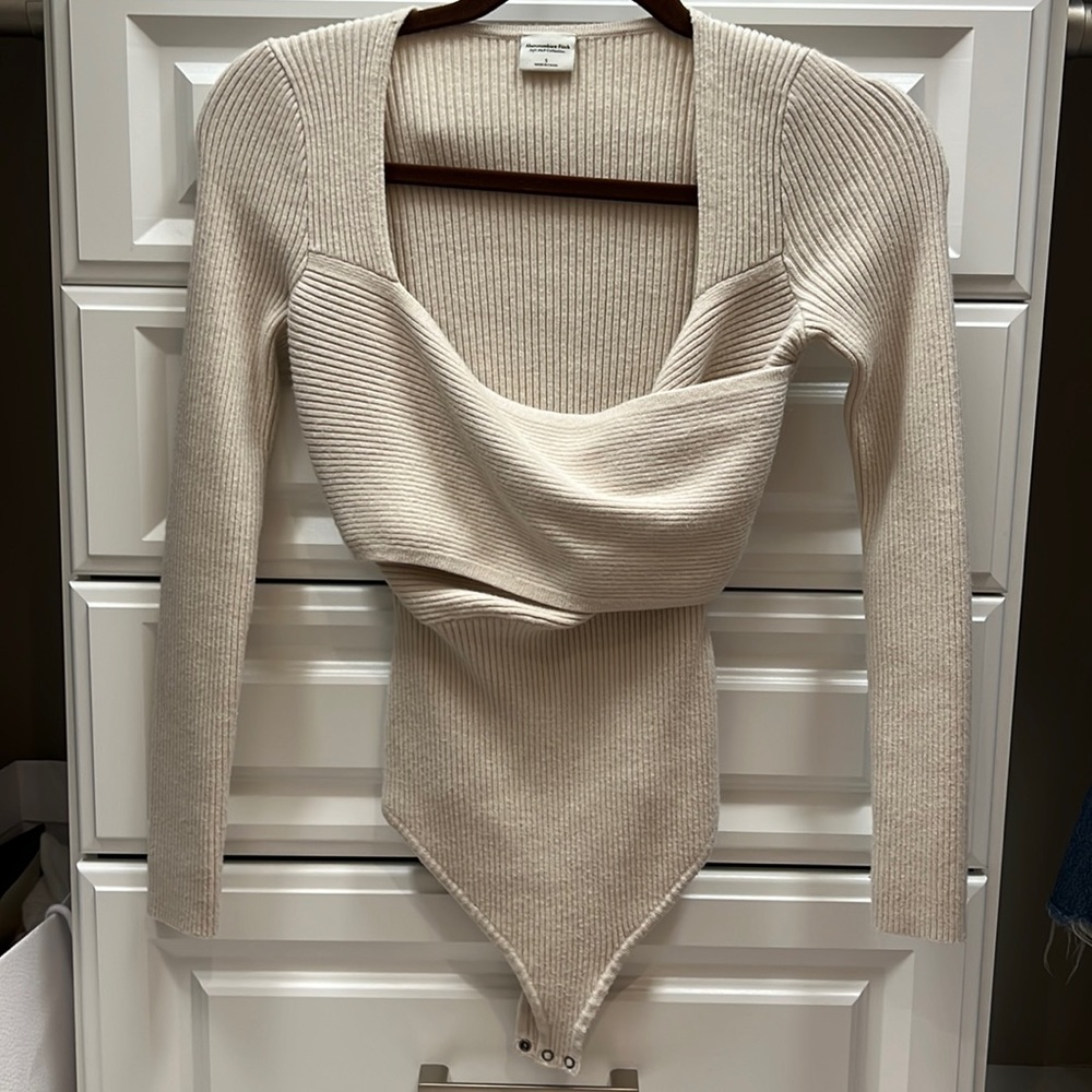 Abercrombie and fitch bodysuit
